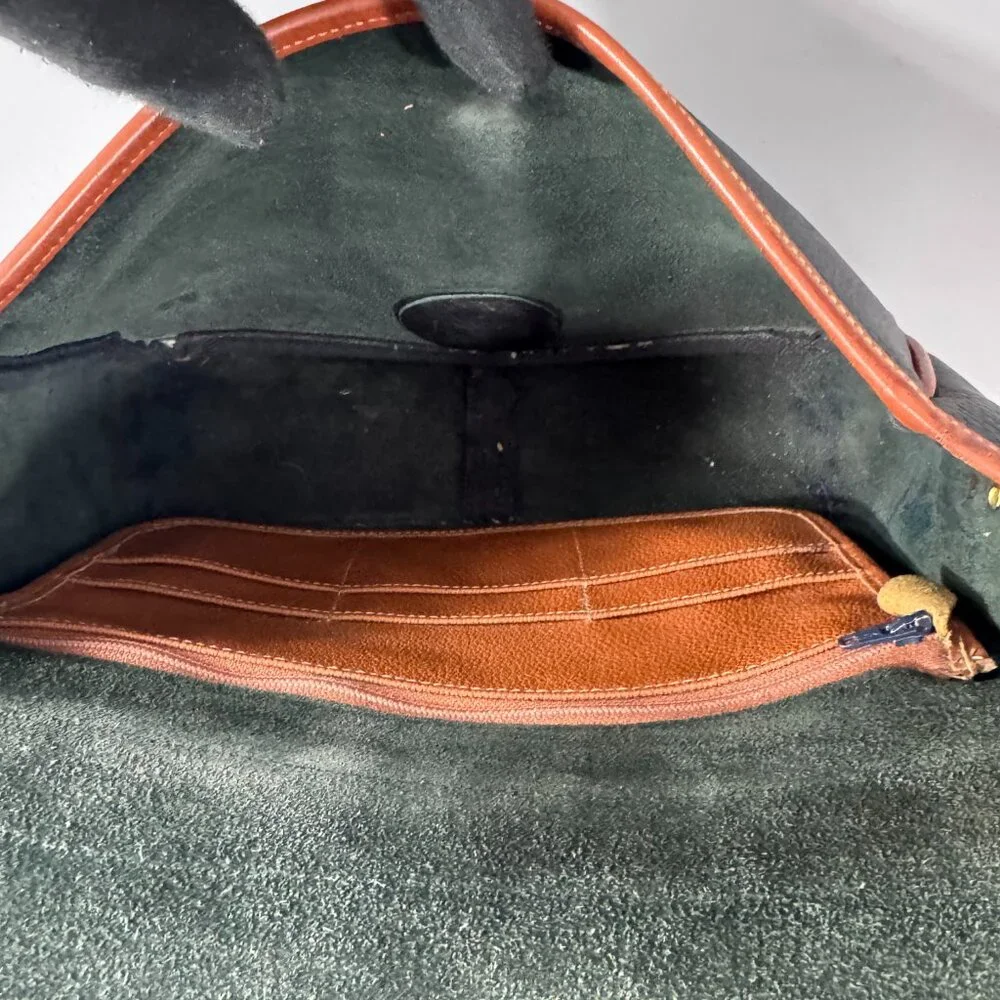 Vintage DOONEY & BOURKE BLACK ALL WEATHER LEATHER Crossbody Shoulder Purse - Picture 9 of 13